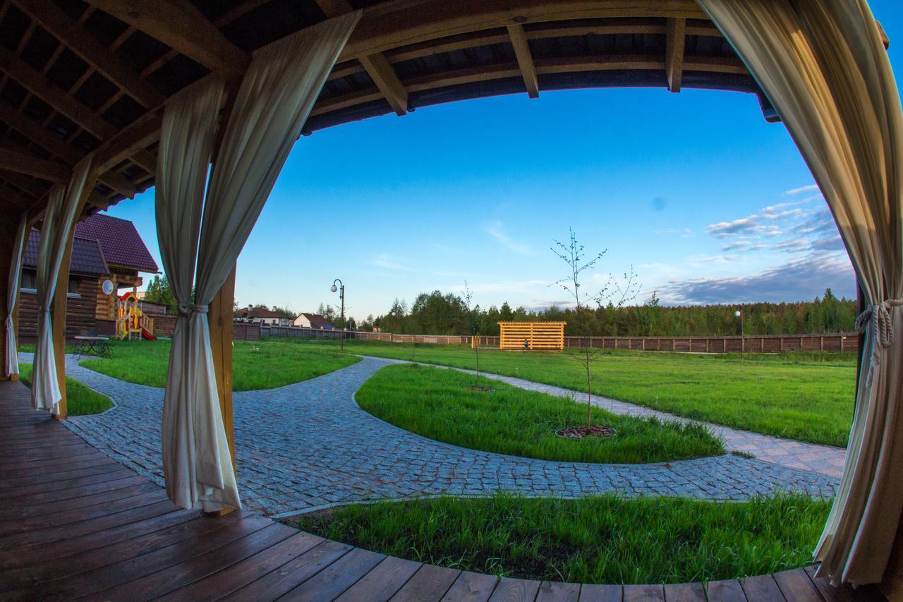 Chudodiyevo Park- Hotel Vyshpol Buitenkant foto